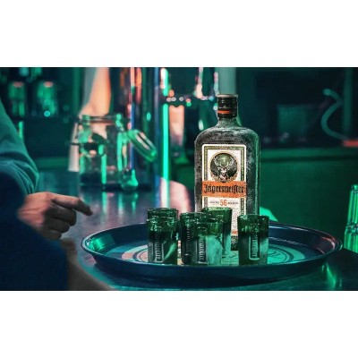 JAGERMEISTER 70Cl  LIVRAISON À DOMICILE EN 30 Min